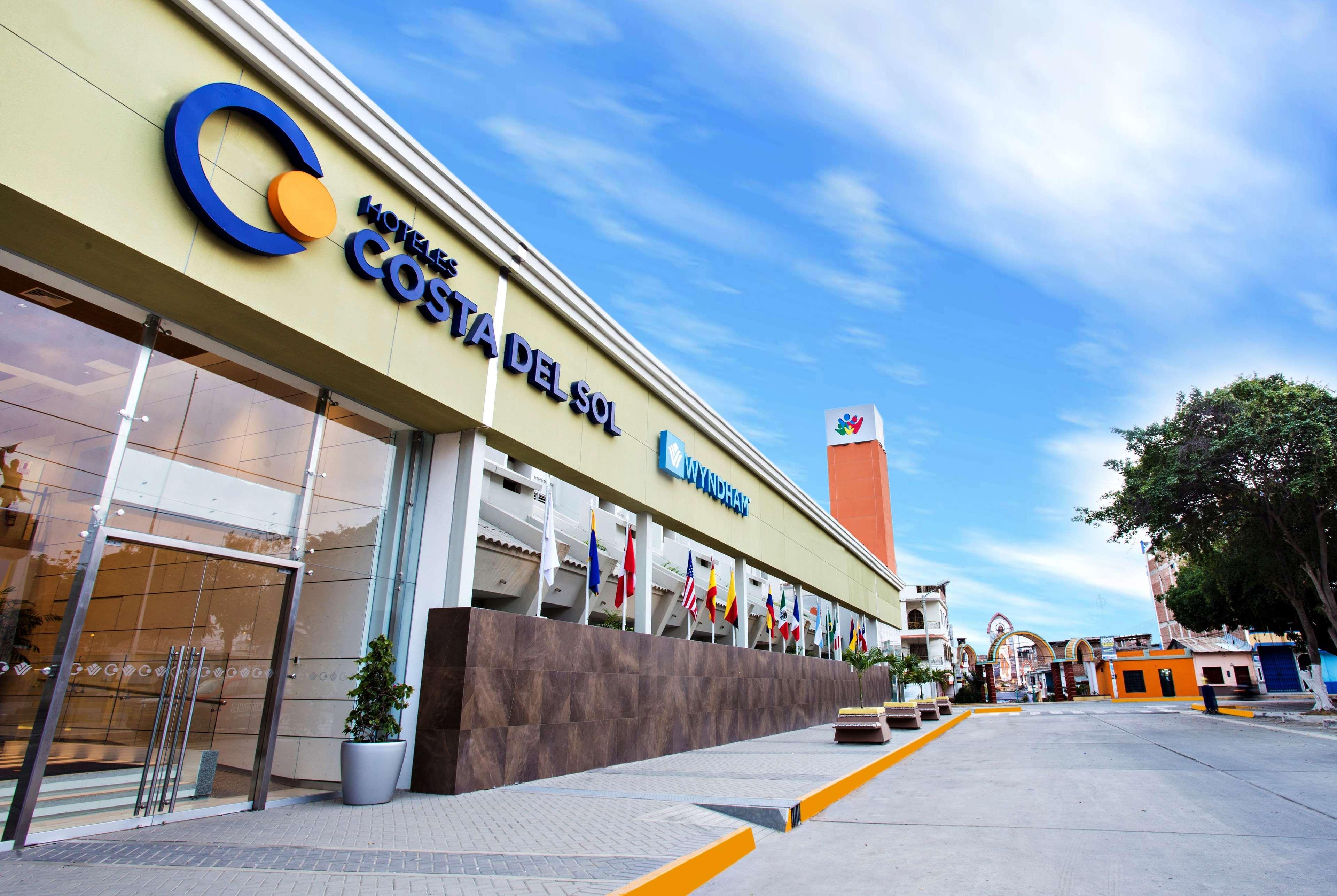 Wyndham Costa Del Sol Tumbes Hotel Exterior photo