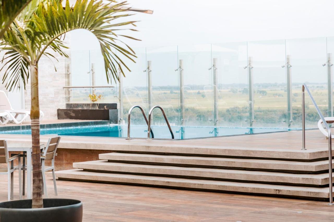 Wyndham Costa Del Sol Tumbes Hotel Exterior photo